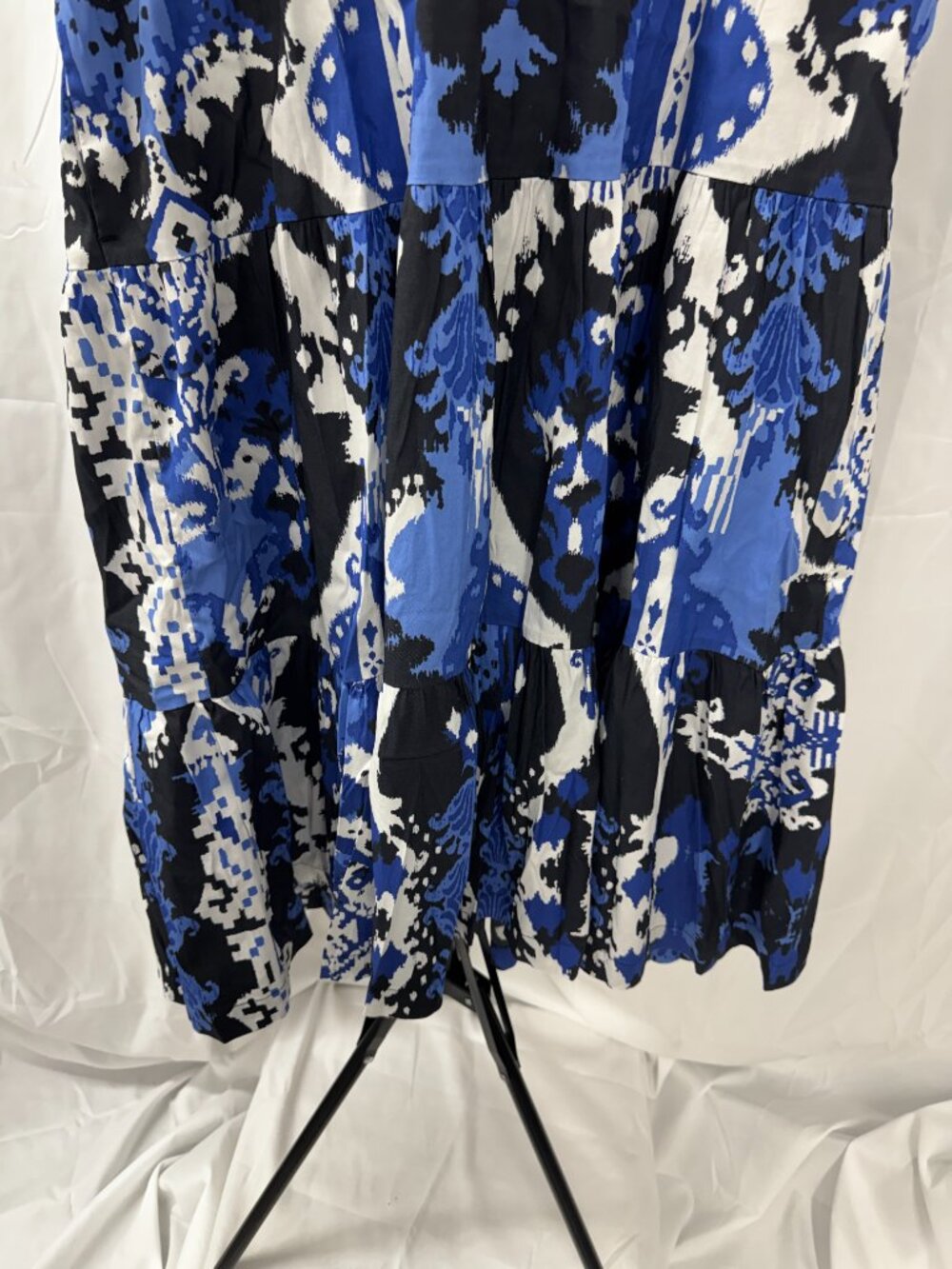 Chicos Ikat Puff Sleeve Smocked Tiered Midi Dress Navy White Sz L 14 - Picture 4 of 15